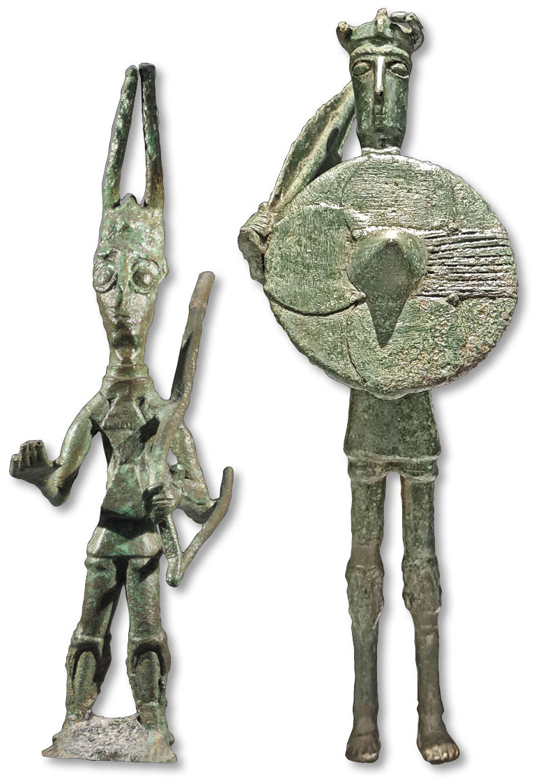Reperti archeologici nuragici in bronzo e ceramica